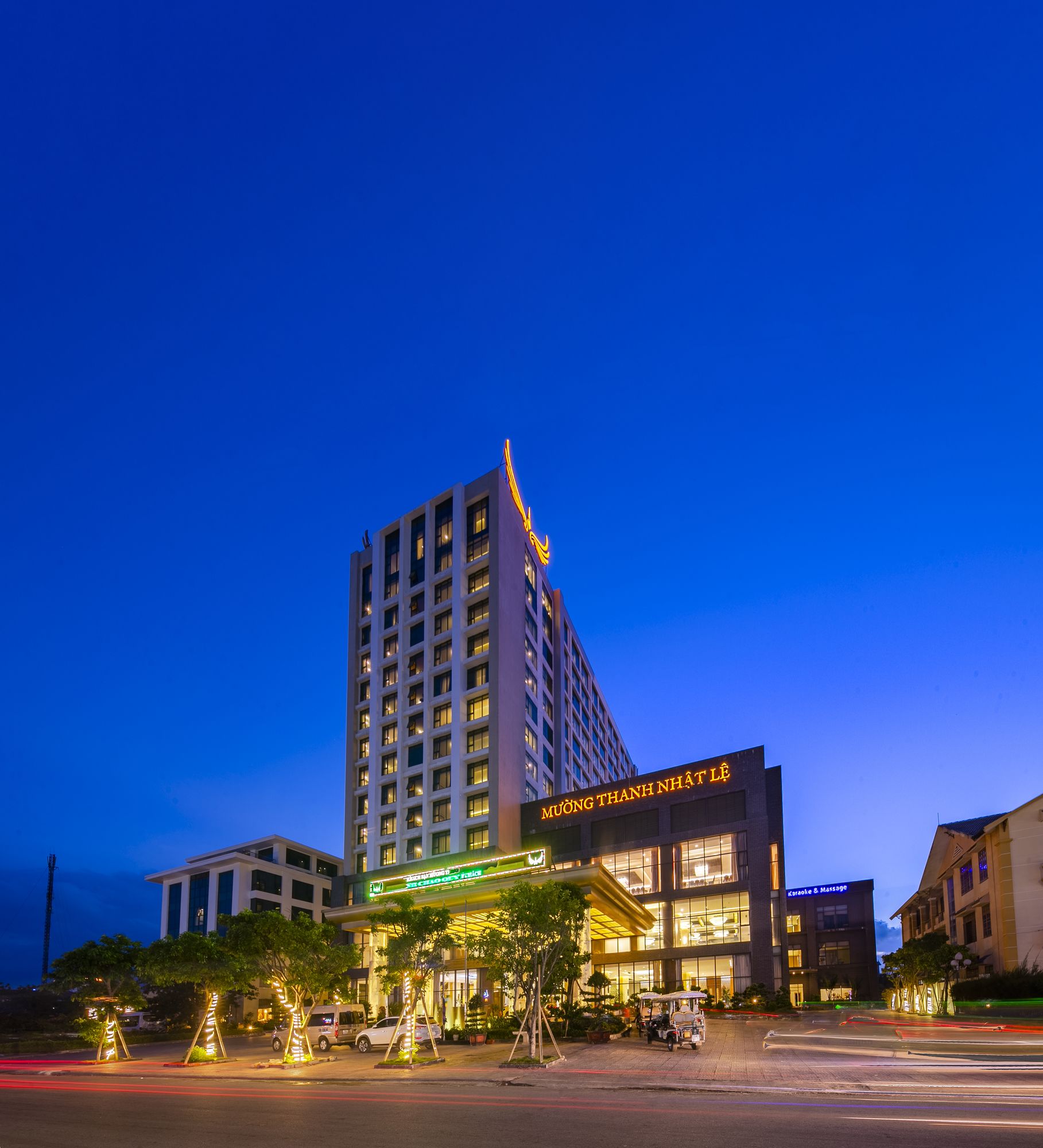 Muong Thanh Luxury Nhat Le Hotel Over view