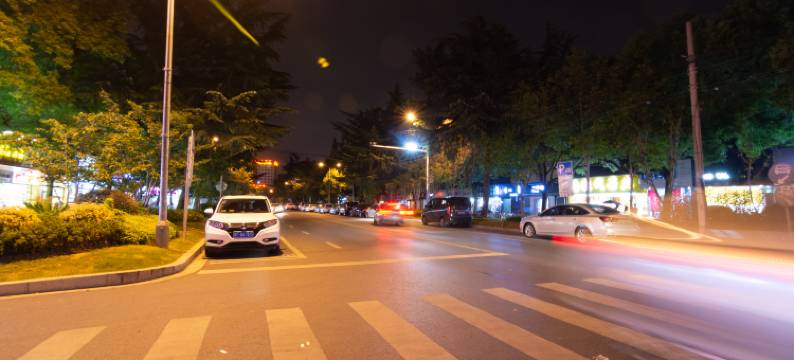 青季酒店MINI(上海交大江川路地铁站店)图片