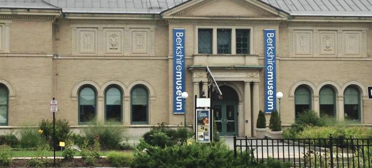 Holiday Inn & Suites 皮茨菲尔德 - 伯克郡 by IHG(Holiday Inn & Suites Pittsfield-Berkshires)图片