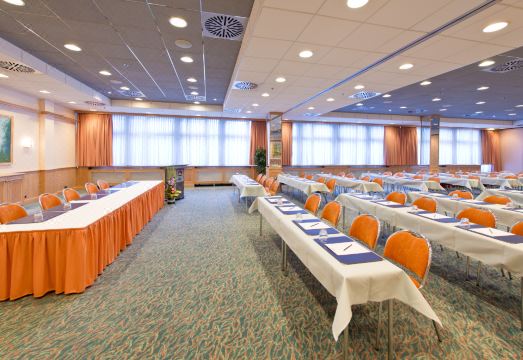 Hotel Steglitz International Hotel Overview