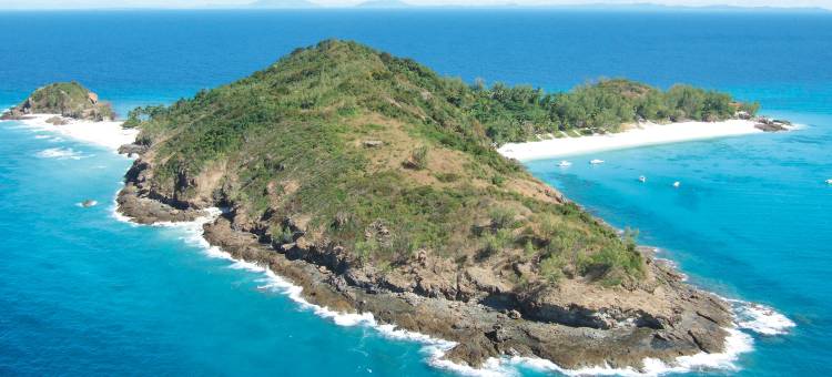 康斯丹萨哈班其娜(Constance Tsarabanjina - All Inclusive)图片