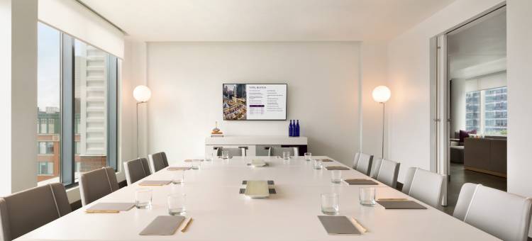 波士顿优特尔酒店(Yotel Boston)图片