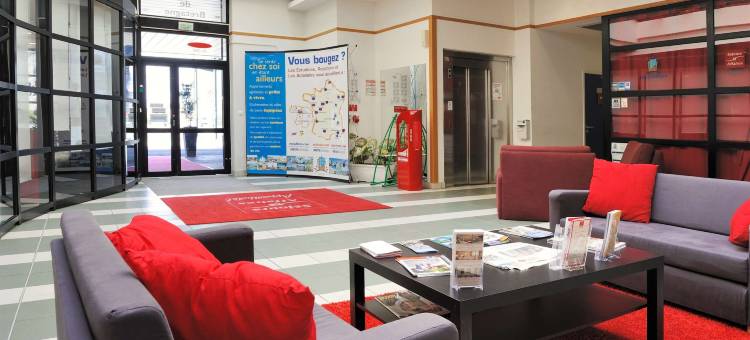 塞祖尔阿菲尔雷恩布列塔尼酒店(Séjours & Affaires Rennes de Bretagne)图片