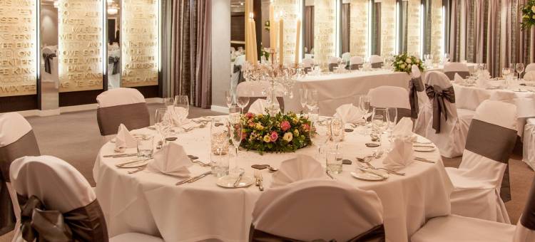 温彻斯特水疗酒店(The Winchester Hotel and Spa)图片