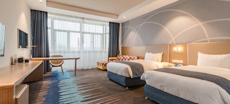 威海经开区智选假日酒店(威海高铁站店)图片