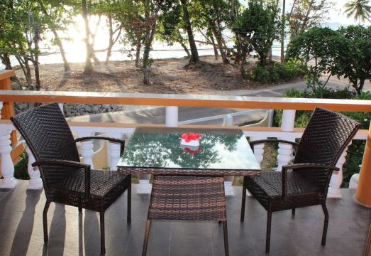 Georgina's Cottage Hotel Overview