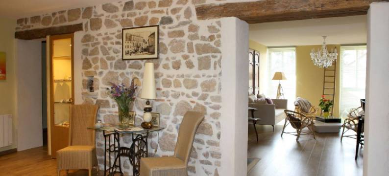 魔法石住宿加早餐旅馆(Aux Pierres Magiques)图片