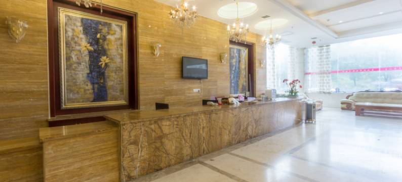 玉山和平阳光大酒店图片