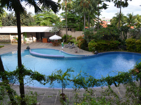 拉图瑟朗最终地平线酒店