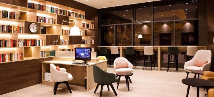 柏林市东区艺廊希尔顿欢朋酒店(Hampton by Hilton Berlin City East Side Gallery)图片