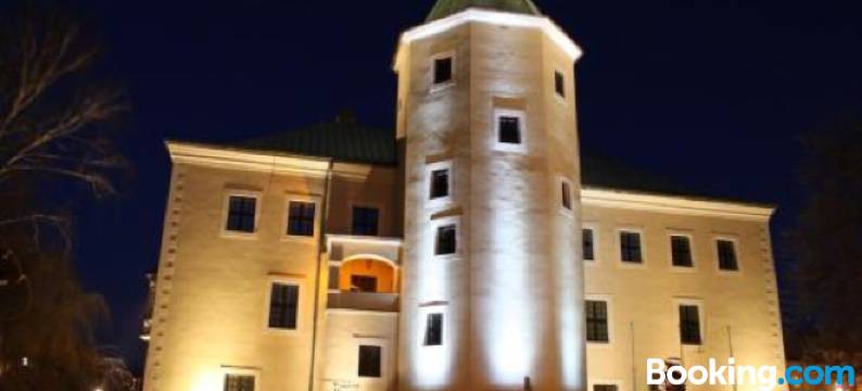 扎亚兹德比亚里多姆宾馆(Zajazd Biały Dom)图片