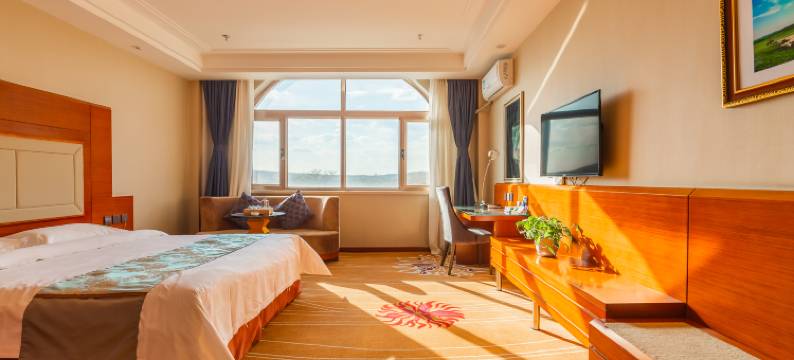 扎鲁特旗金亚辰酒店图片