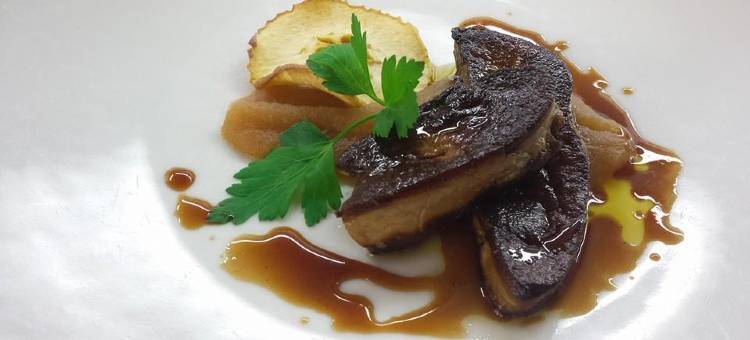 贝内特桥酒店(Logis Hôtels - le Pont Bernet - Hotel 2 étoiles et Restaurant)图片