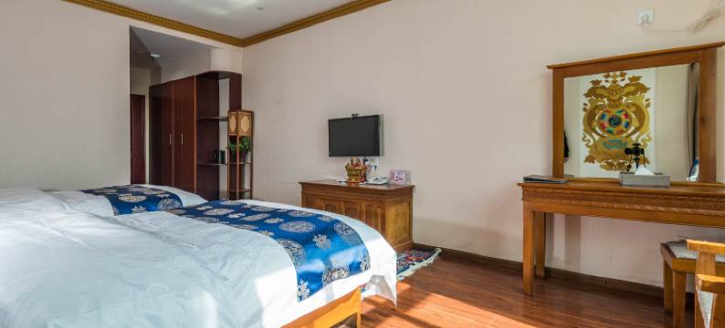 波密旺氏大酒店图片