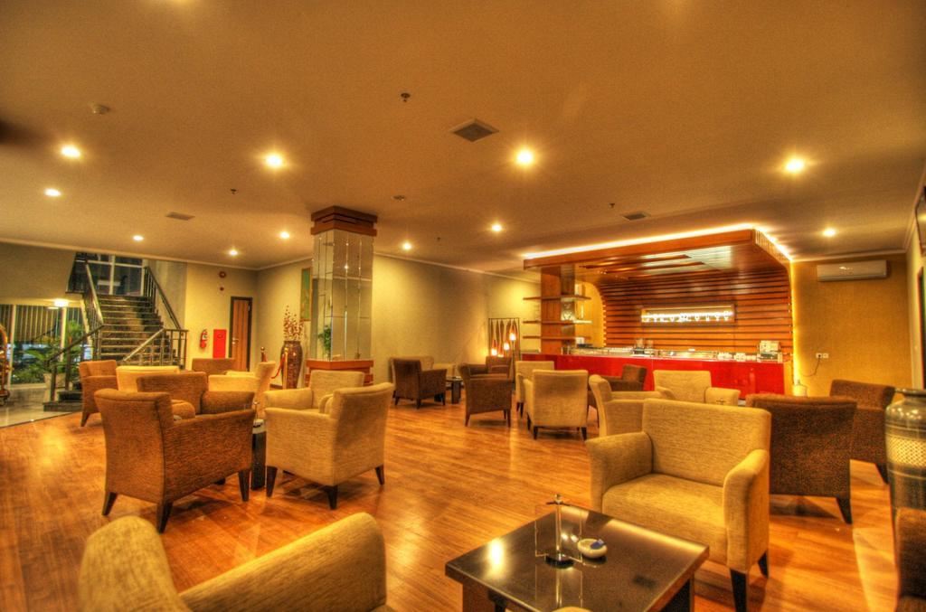 Hotel Dafam Pekalongan Hotel Rates And Room Booking Tripcom - 