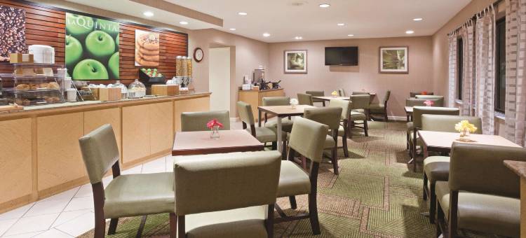 希博伊根拉昆塔温德姆酒店(La Quinta Inn by Wyndham Sheboygan, WI)图片