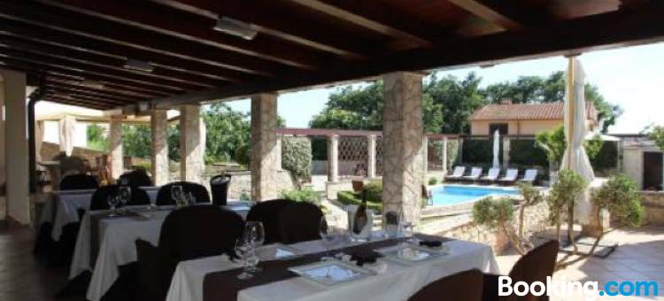 维利克斯坦住宿加早餐旅馆(B&B Villa Velike Stine)图片