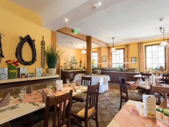 Hotel Rappen Rothenburg Ob Der Tauber Hotel Reviews And Room