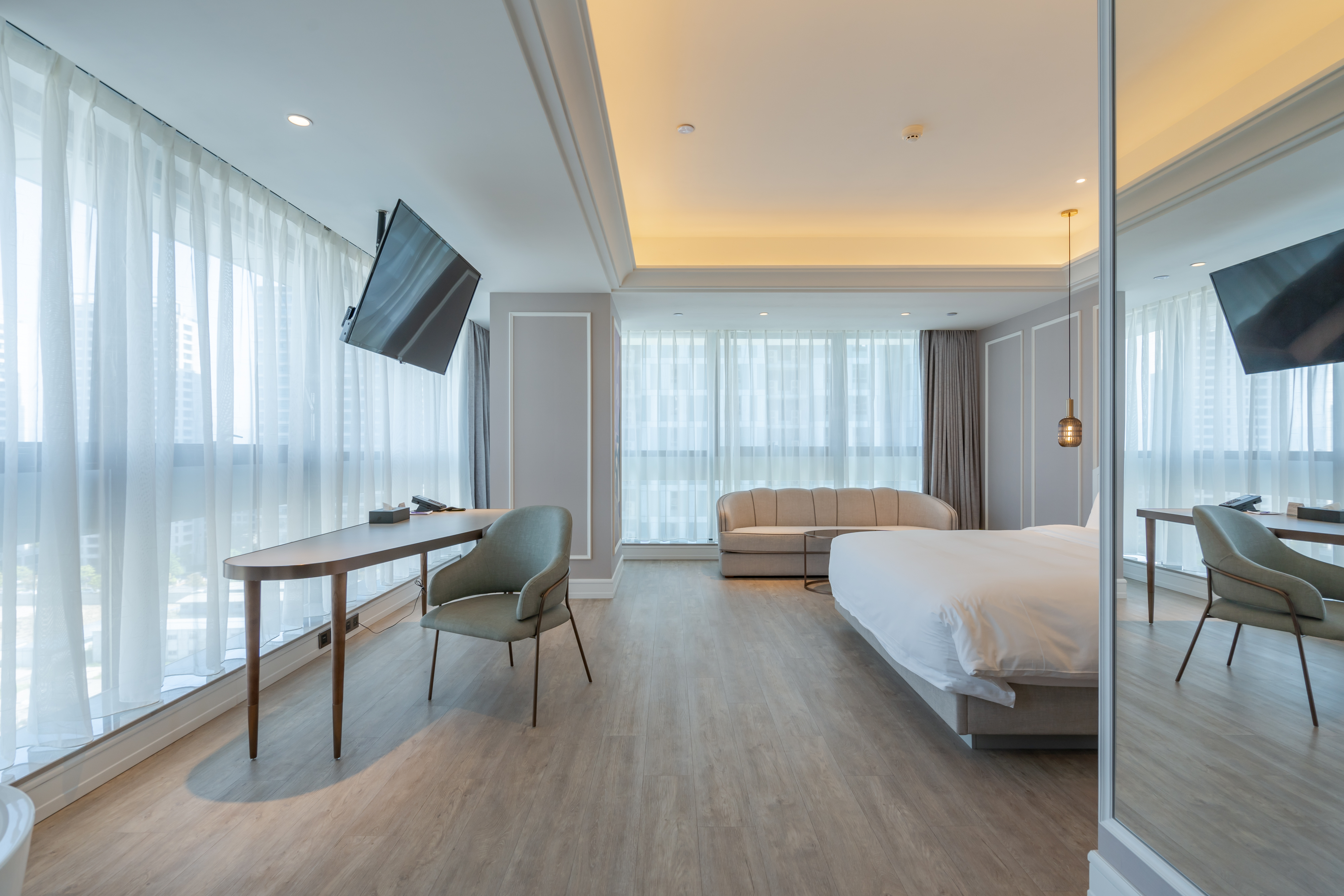 Mercure Hotel (Hangzhou Xixi Future Technology City) Over view