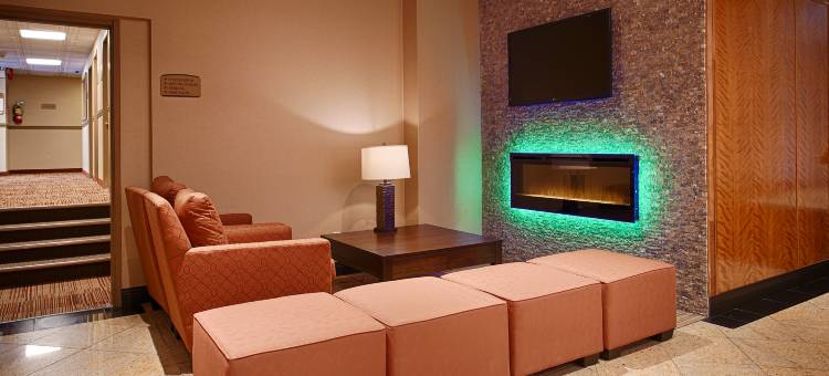 德瑞司贝斯特韦斯特酒店(Best Western Terrace Inn)图片