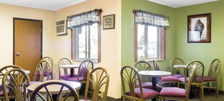 伊康旅馆(Econo Lodge, Downtown Custer Near Custer State Park and Mt Rushmore)图片