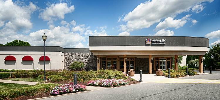 利哈伊谷贝斯特韦斯特苏尔住宿普拉斯酒店(SureStay Plus Hotel by Best Western Lehigh Valley)图片