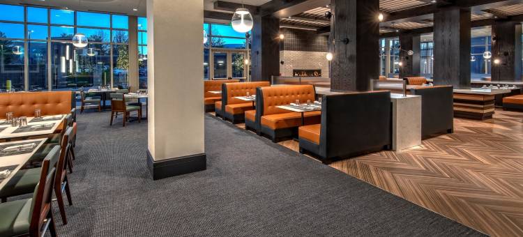 富兰克林冷泉希尔顿酒店(Hilton Franklin Cool Springs)图片