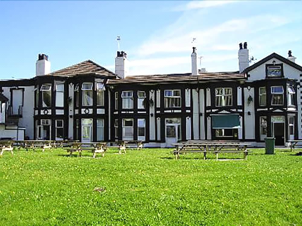 Mersey Hotel Hotel Reviews And Room Rates