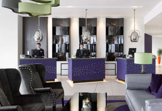 Radisson Blu Waterfront Hotel, JerseyHotel Overview