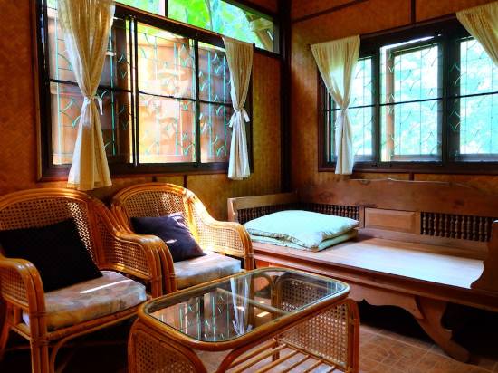 Malee's Nature Lovers Bungalows (mini Resort), Hotel Reviews and ...