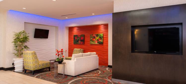 智选假日套房酒店梦露(Holiday Inn Express & Suites Monroe)图片