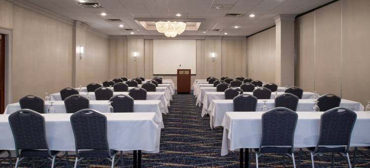 希尔顿逸林康科德市中心酒店(DoubleTree by Hilton Concord Downtown)图片