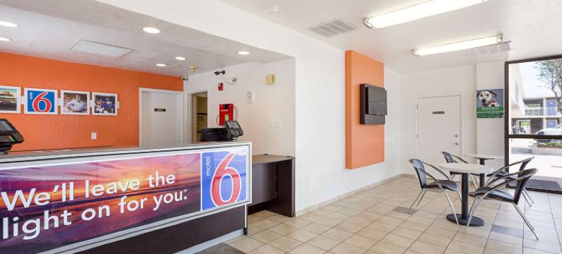 巴吞鲁日东南6号汽车旅馆(Motel 6 Baton Rouge, la - Southeast)图片