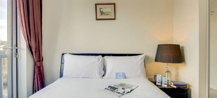 现代格伦索恩路公寓酒店 - ZIL(Modern Glenthorne Road Apartment - Zil)图片