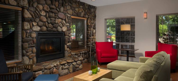 波特兰国际机场丽怡酒店(Country Inn & Suites by Radisson, Portland International Airport, or)图片