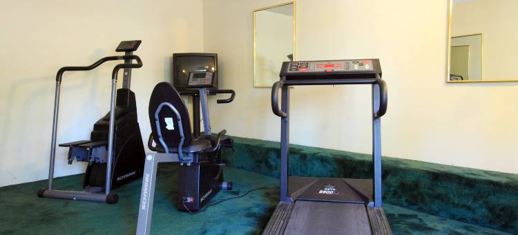 埃佩克斯-霍利斯普林斯凯艺套房酒店(Quality Inn & Suites Apex-Holly Springs)图片