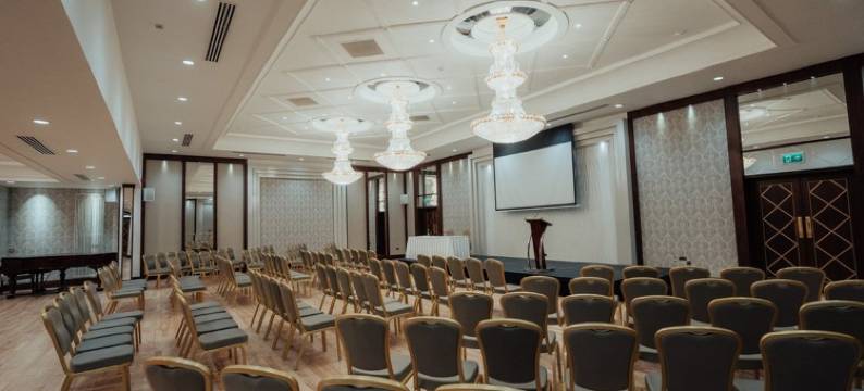 登纳德里花园酒店(Dunadry Hotel and Gardens)图片