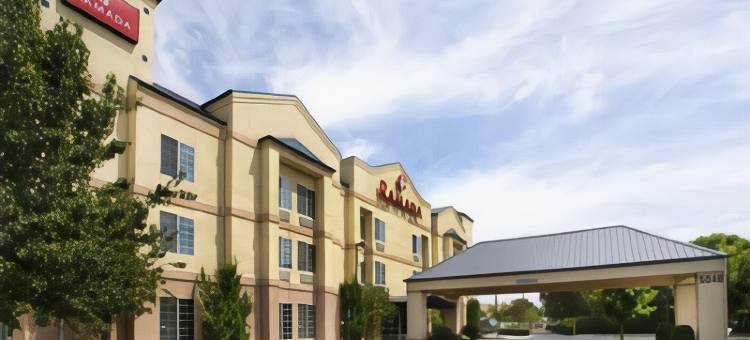 弗雷斯诺西北华美达酒店(Ramada by Wyndham Fresno Northwest)图片
