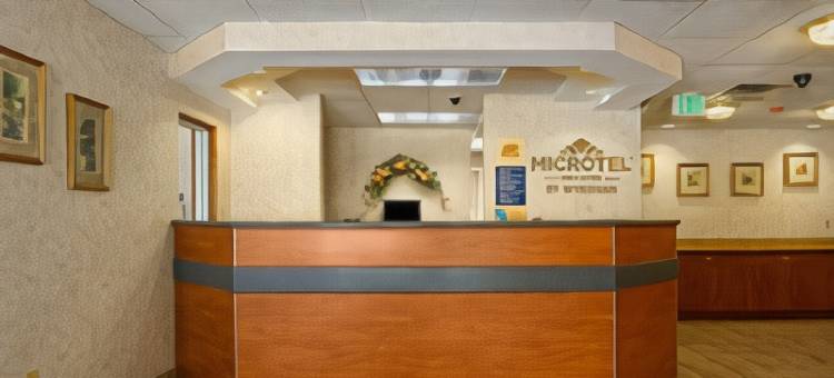 Microtel Inn & Suites by Wyndham Charlotte/Northlake图片