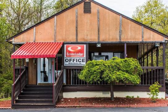 波科诺山区和谐湖伊克诺旅馆套房酒店(Econo Lodge Inn & Suites Lake Harmony - Pocono Mountains Area)