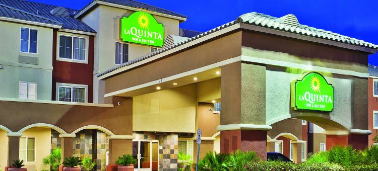 拉斯维加斯红岩拉昆塔温德姆套房酒店(La Quinta Inn & Suites by Wyndham Las Vegas Red Rock)图片