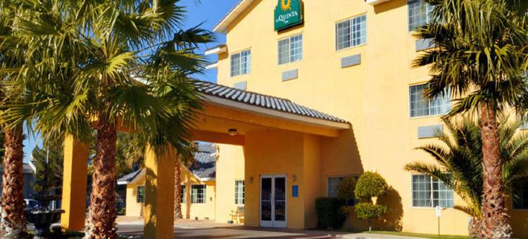 拉斯维加斯内利斯拉昆塔温德姆酒店(La Quinta Inn & Suites by Wyndham Las Vegas Nellis)图片