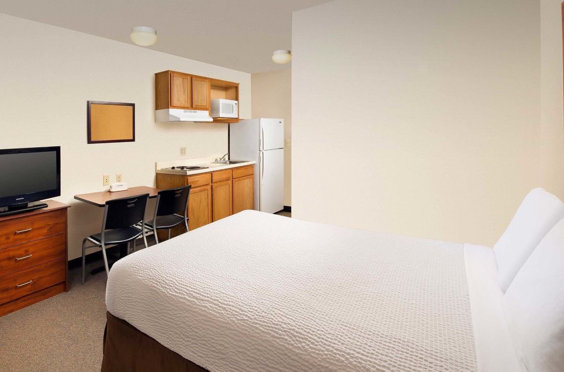 Woodspring Suites Gainesville Hotel Reviews And Room Rates - 