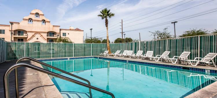 埃尔森特罗8号州际公路舒适套房酒店(Comfort Inn & Suites El Centro I-8)图片