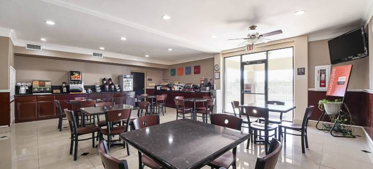 金斯维尔77号公路凯艺酒店(Quality Inn Kingsville Hwy 77)图片