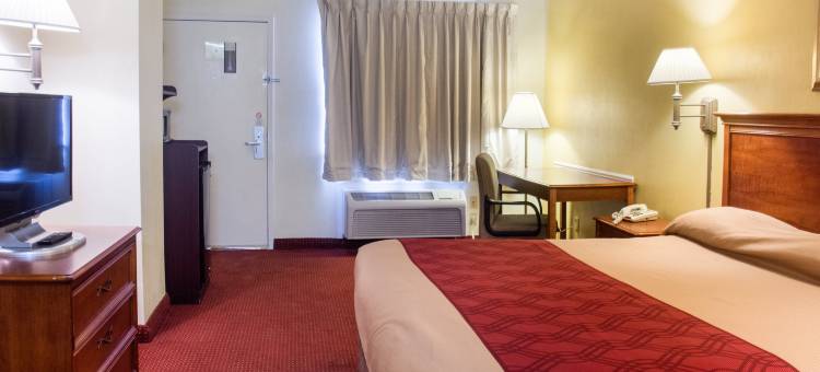 Studios & Suites 4 Less Chesapeake图片