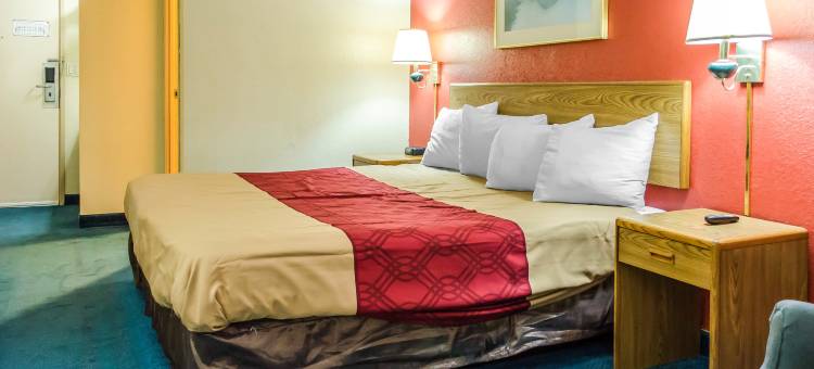 罗德威酒店-沃马雷斯伯格哈里斯堡(Rodeway Inn Wormleysburg – Harrisburg)图片