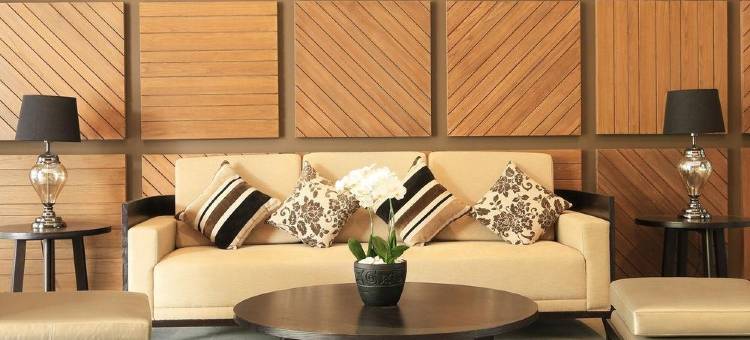 加拉璜凤凰木酒店(Delonix Hotel Karawang)图片