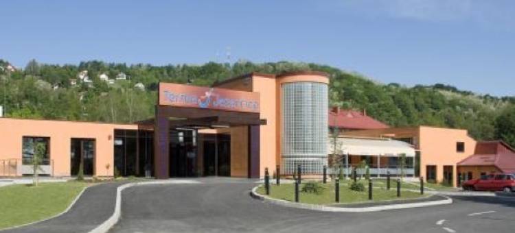 Mobile Homes Terme Jezercica 移动家居特尔梅耶泽尔西卡(Hotel Terme Jezercica)图片