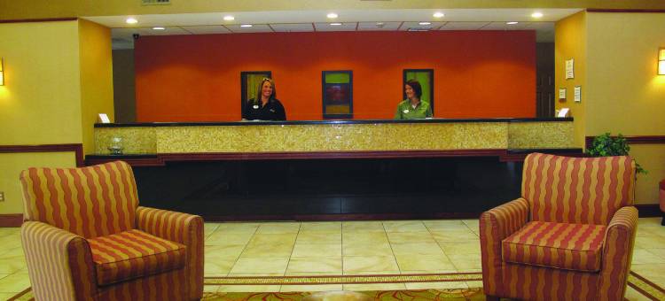 劳顿西尔堡拉昆塔温德姆套房酒店(La Quinta Inn & Suites by Wyndham Lawton / Fort Sill)图片